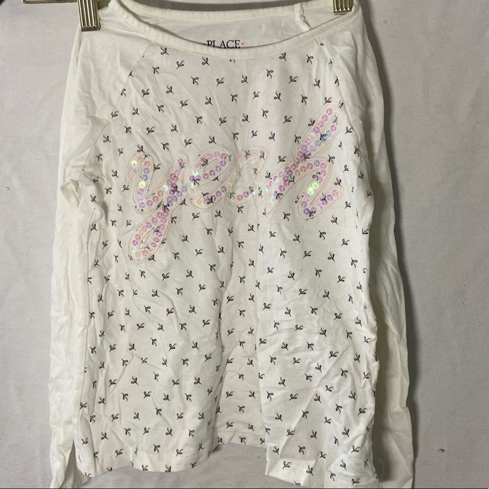 The children’s place embroidered shirt. Girls medium 7-8. Worn once.